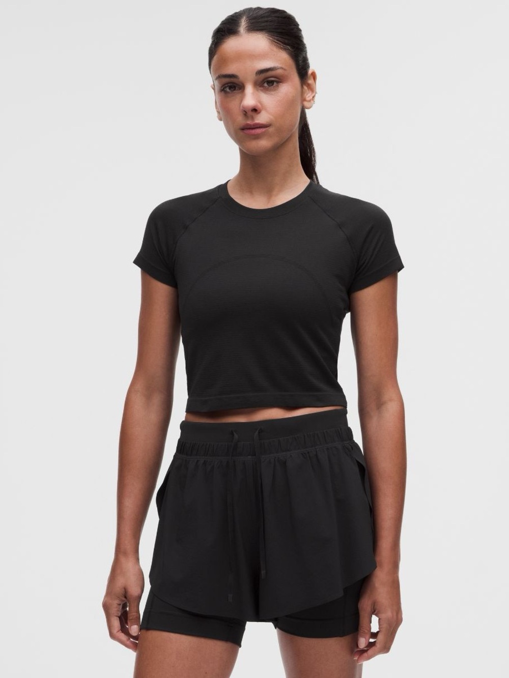 Lululemon Swiftly Tech Cropped Short-Sleeve Shirt 2.0 black women's 6 workout